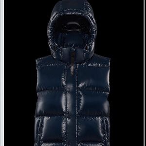 Aritzia TNA Super Puff Vest - Size XS - Blue